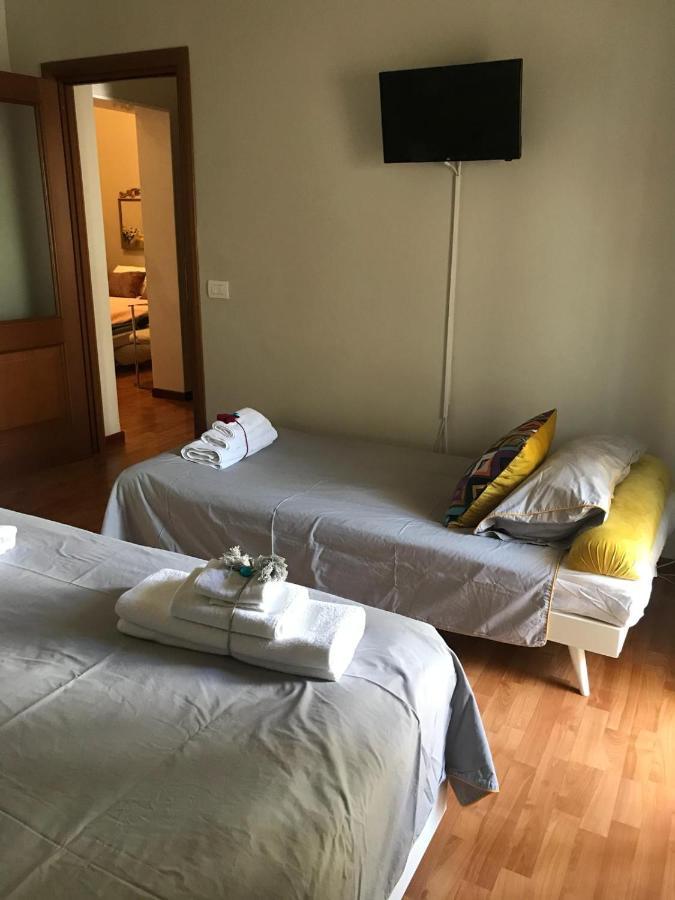 Appartement Calefati House Possibilita Self Check In Dopo Le 22 à Bari Extérieur photo