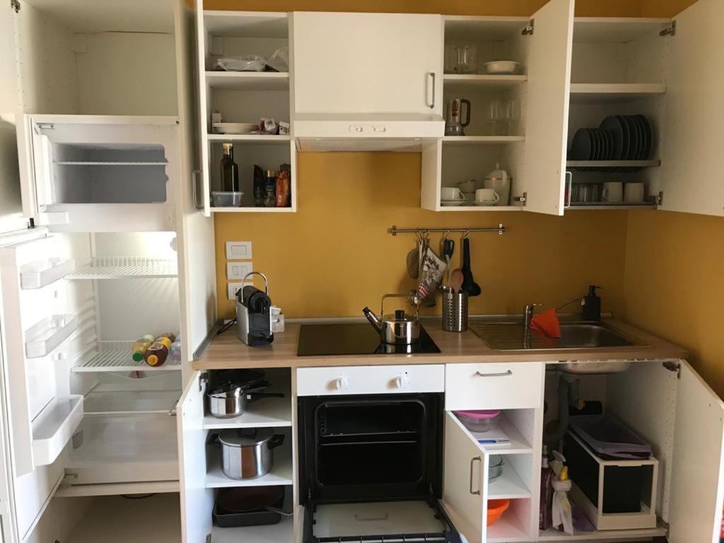 Appartement Calefati House Possibilita Self Check In Dopo Le 22 à Bari Extérieur photo