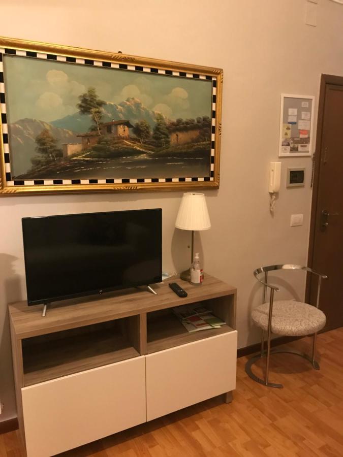Appartement Calefati House Possibilita Self Check In Dopo Le 22 à Bari Extérieur photo