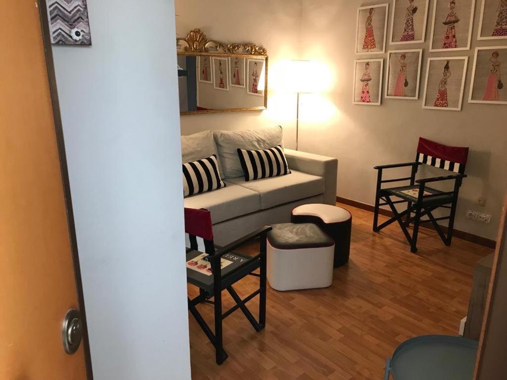 Appartement Calefati House Possibilita Self Check In Dopo Le 22 à Bari Extérieur photo