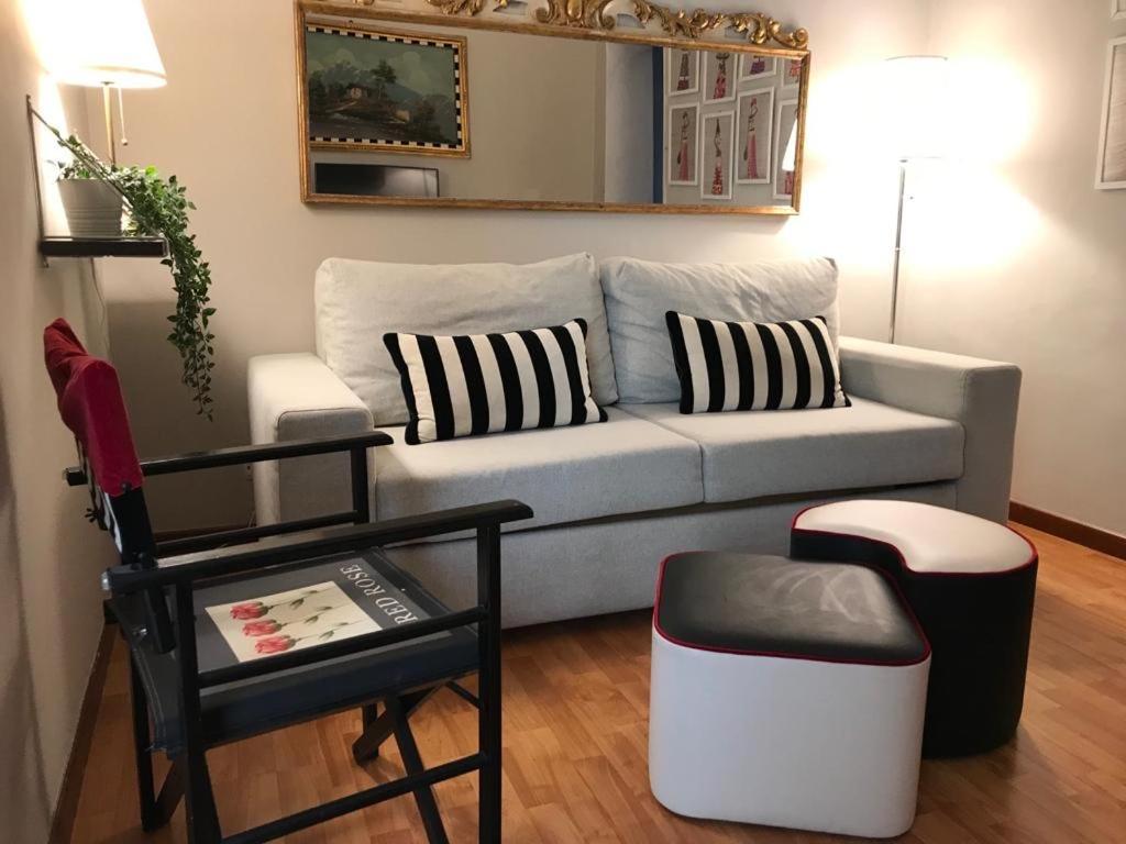 Appartement Calefati House Possibilita Self Check In Dopo Le 22 à Bari Extérieur photo